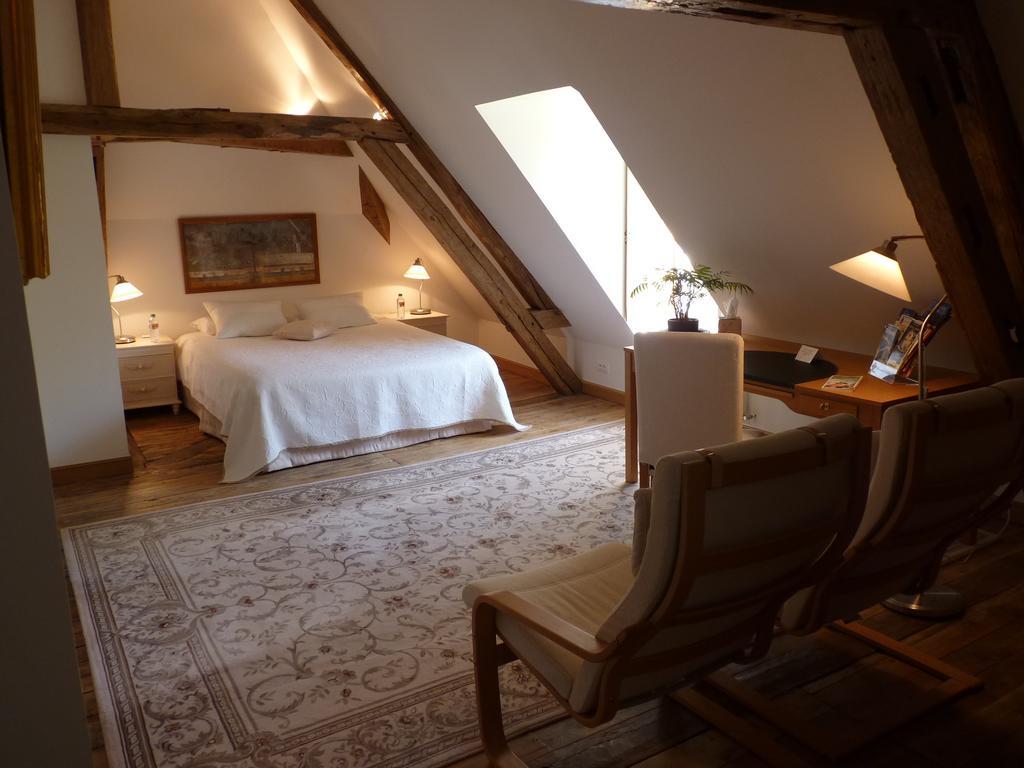 Le Clos Saint Nicolas Bed & Breakfast Chateau-Renard ภายนอก รูปภาพ