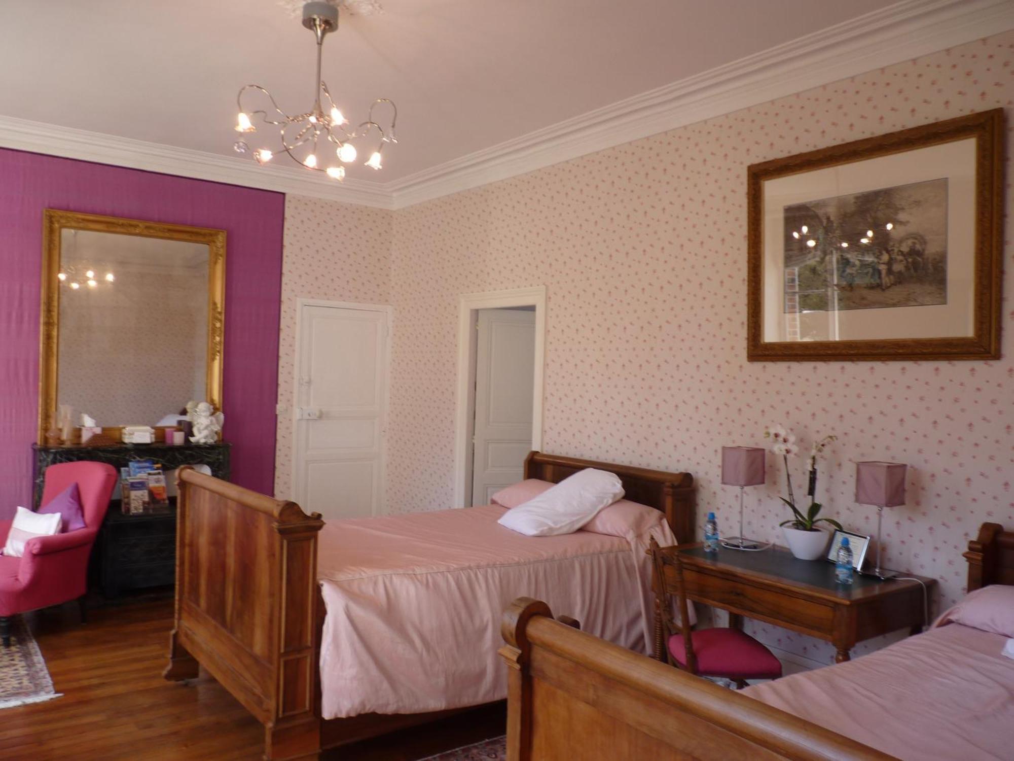 Le Clos Saint Nicolas Bed & Breakfast Chateau-Renard ภายนอก รูปภาพ